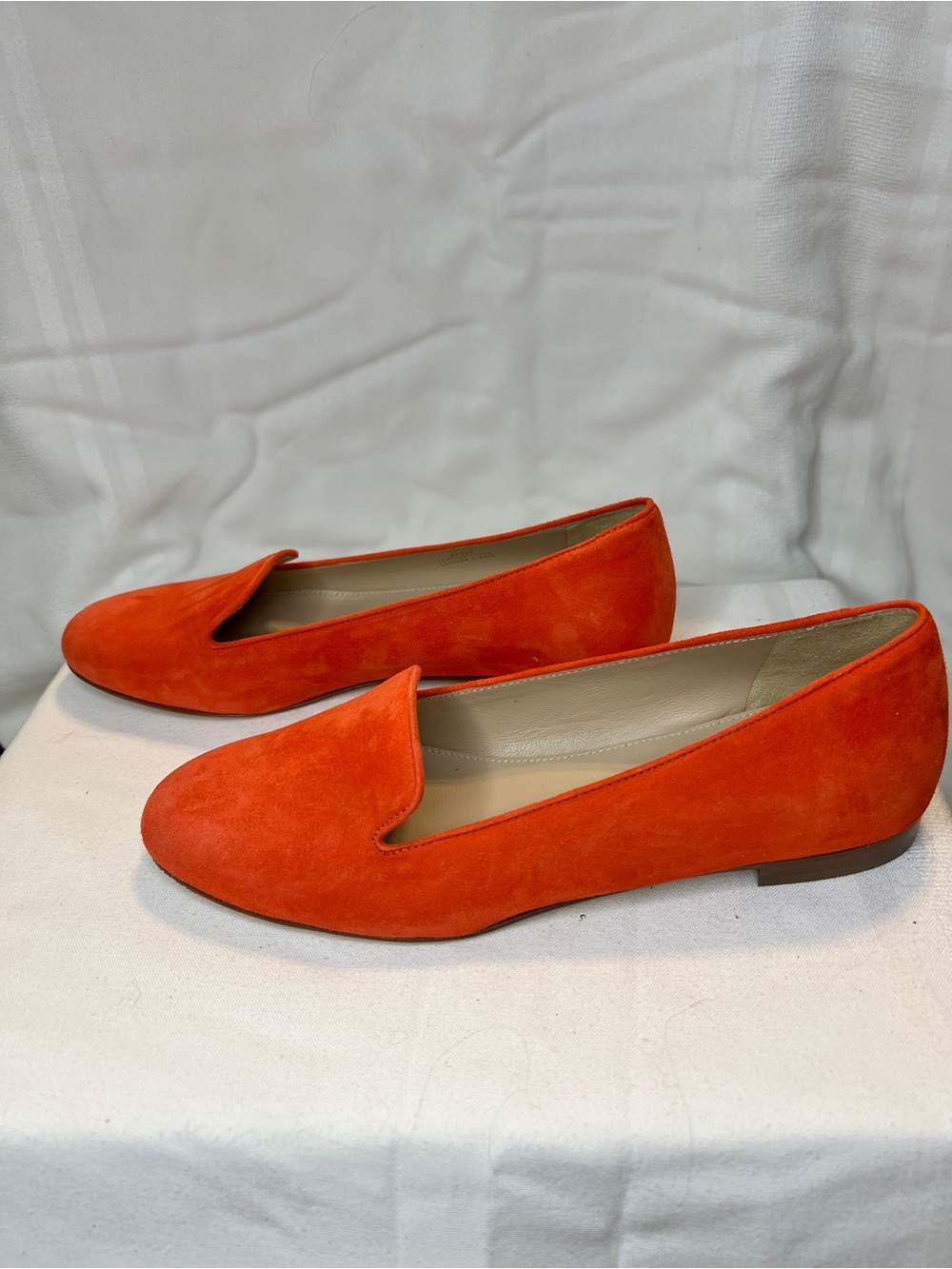 Excellent Condition J. Crew Suede Darby Loafers. Fiery Sunset. Women’s size 7.